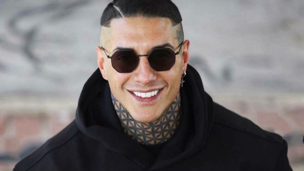Chiofalo sorride