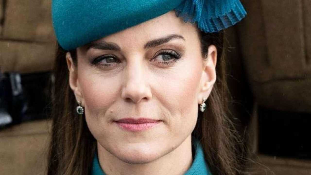 Kate Middleton caduta di stile