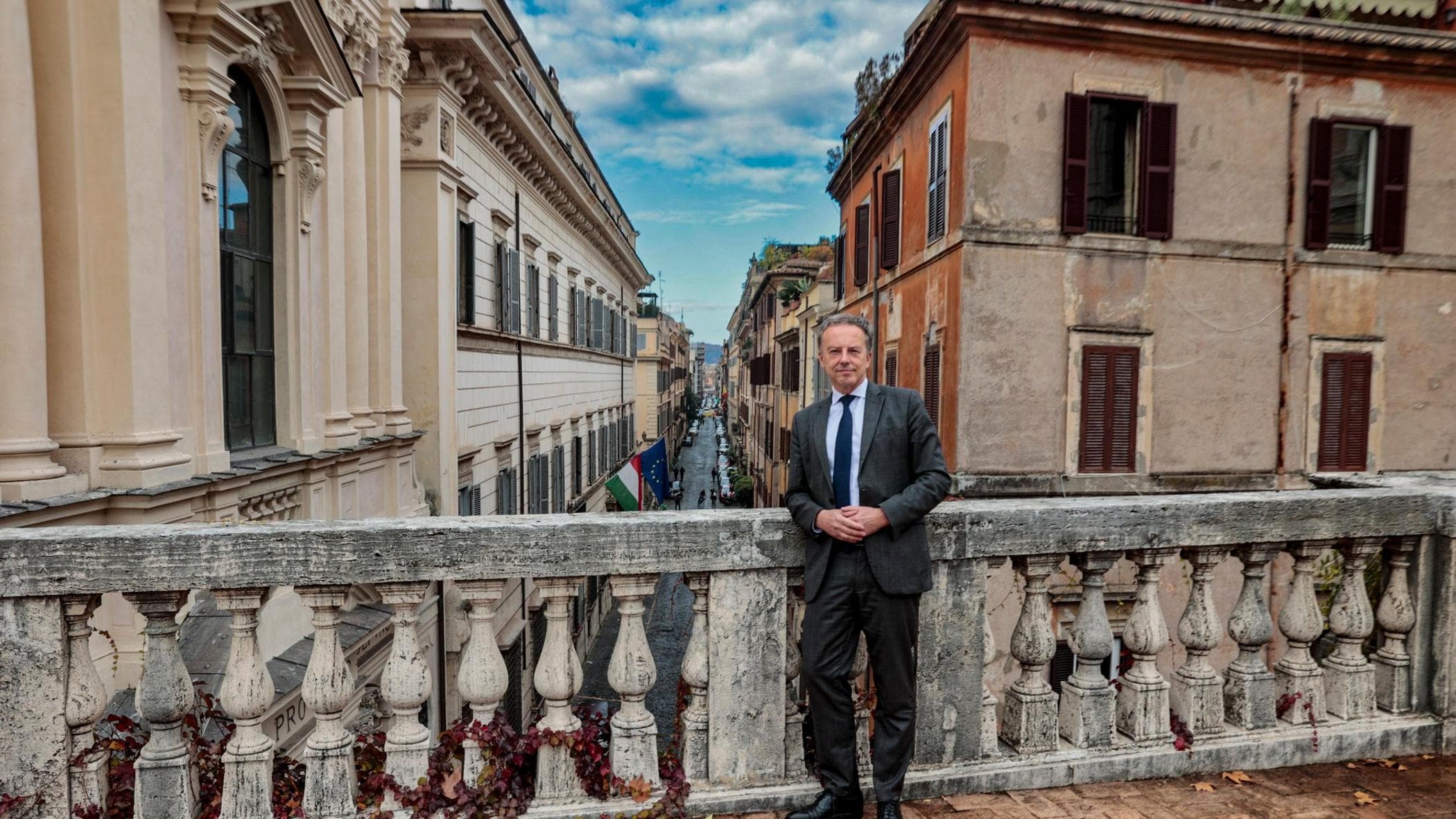 A casa di Briens, ambasciatore Francia: “Tra pasta all’assassina, Tosca e affreschi mozzafiato”