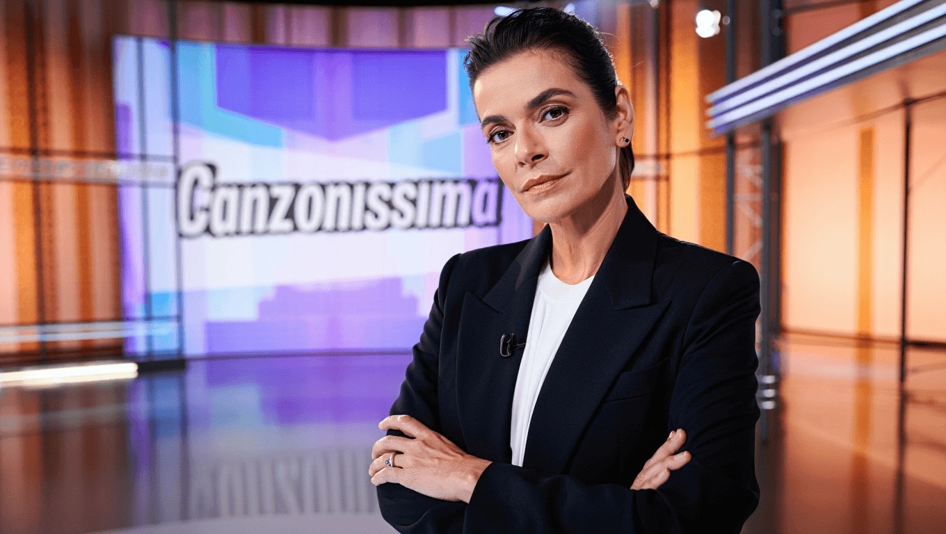 Milly Carlucci e la nuova «Canzonissima»: «Una scommessa. Sanremo a una donna? L'importante è che ci siano le competenze. Lucarelli al Gf Vip? Non è chiusa in un sarcofago»