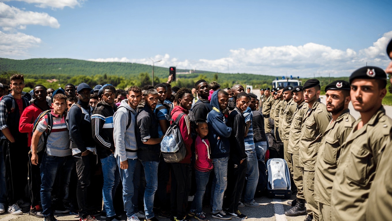 Migranti, ecco che cosa succede con il nuovo decreto