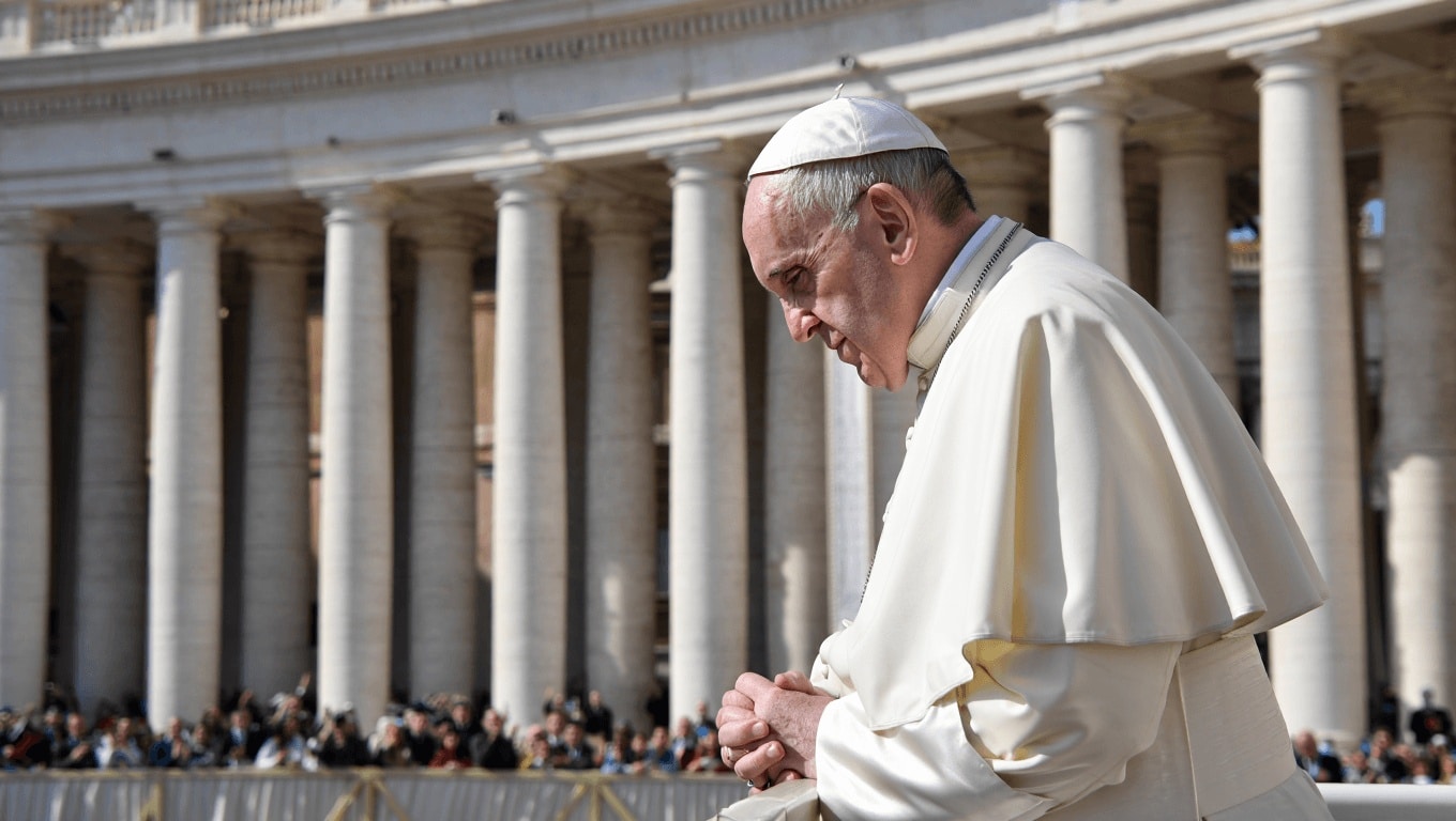 Dalla Rivoluzione francese alle guerre di oggi, nuova enciclica del Papa per un mondo che “ha perso il cuore”
