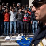 Migranti, il Viminale ricorre in Cassazione contro il “no” ai trattenimenti. Un portavoce della Corte Ue: “Sentenza vincolante”