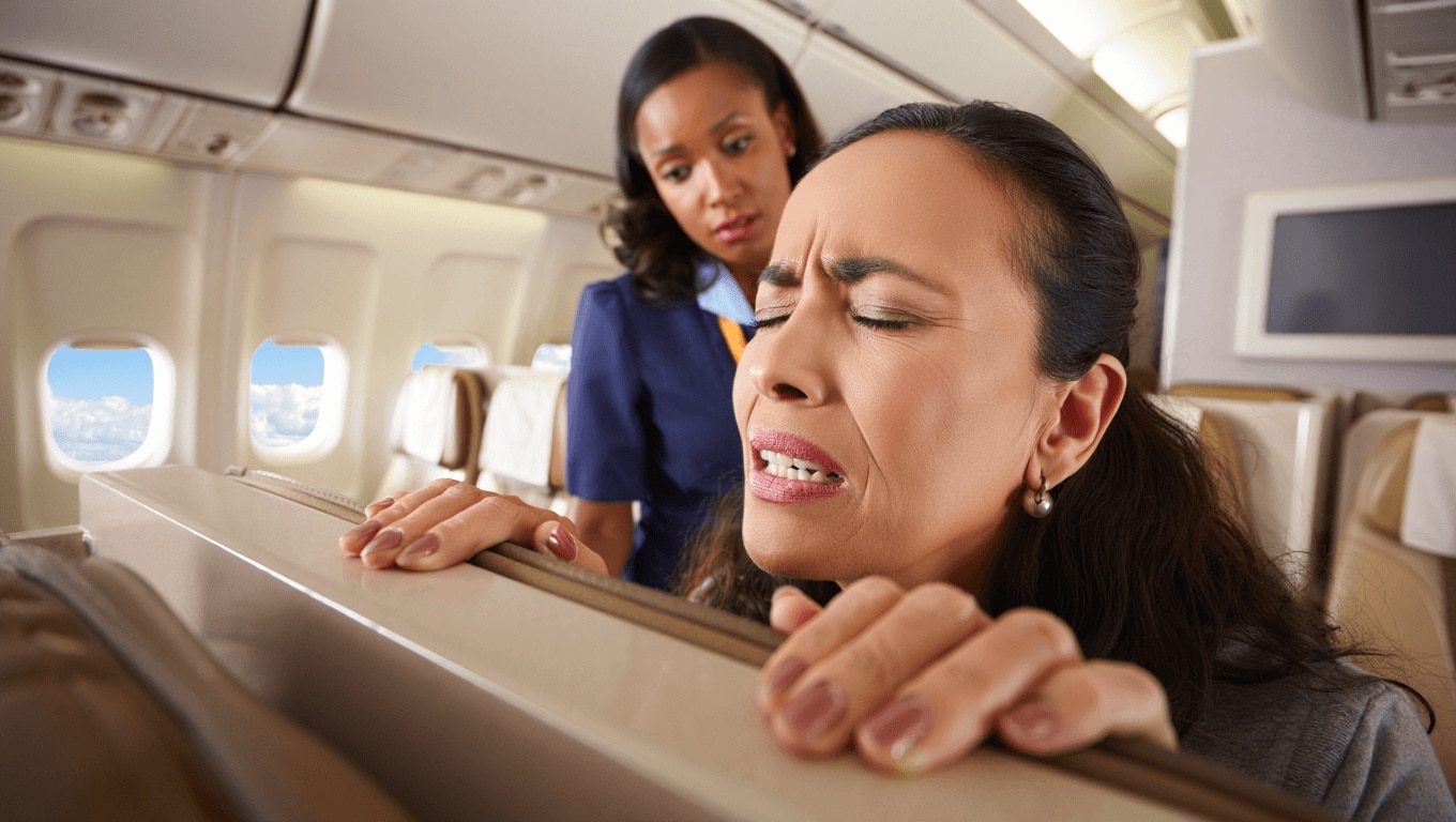 Paura di volare? Potreste soffrire di aerofobia! Ecco come superarla per viaggiare sereni in aereo