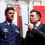 Musk sostiene Stroppa: “Mai arrendersi”. E lui: “Fermarci danneggia il Paese”