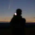 Cometa a occhio nudo avvistata vicino alla Terra: torna dopo 80.000 anni