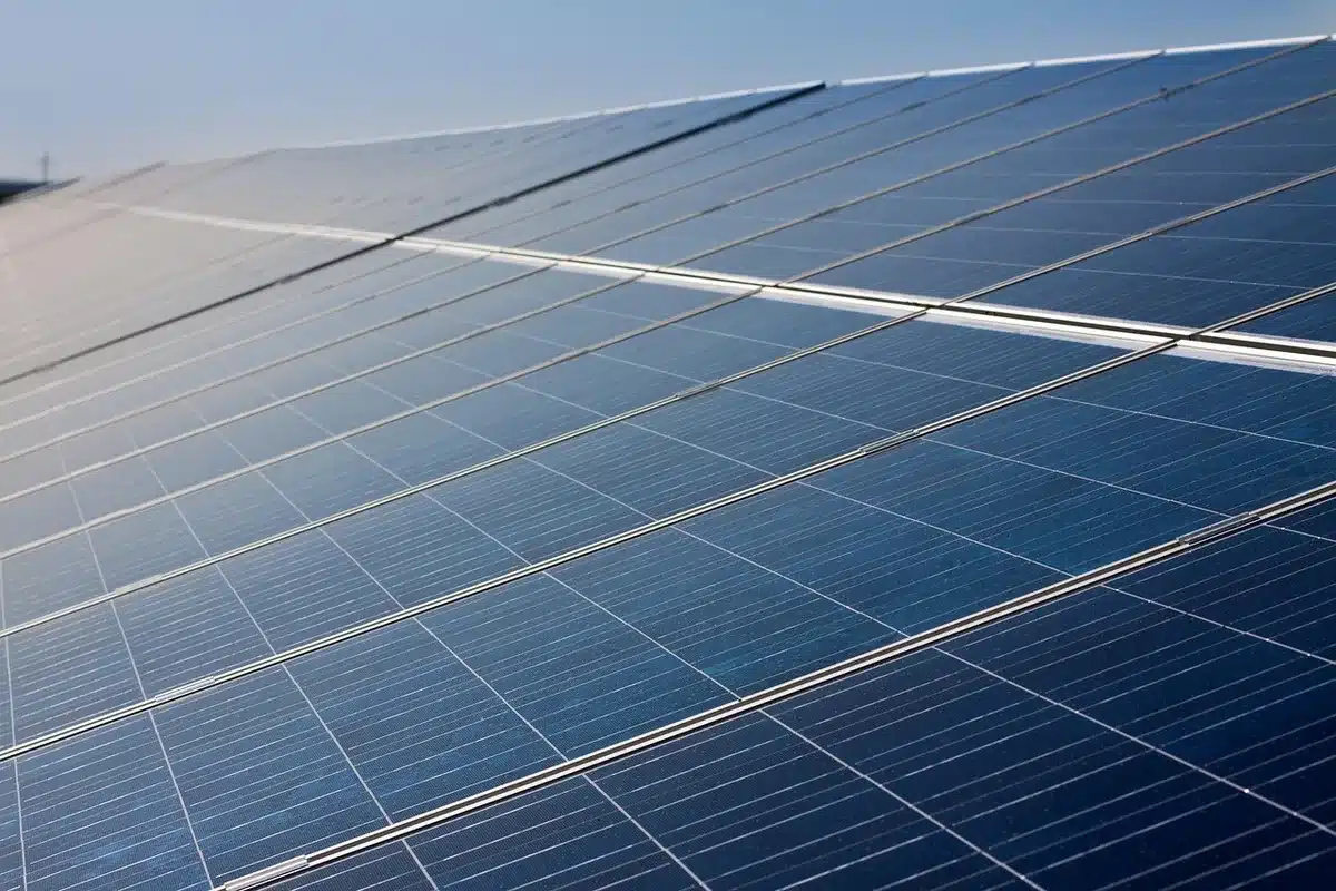 La Ghami Solar School tra le colline del Mustang con pannelli solari